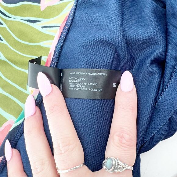 Hurley Floral One Piece Swimsuit Green Size Medium - Picture 4 of 4